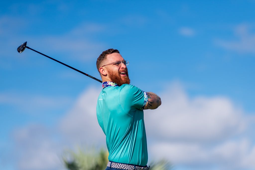 9 Complete Guide to a Perfect Golf Swing: Techniques, Tips, and Drills for Every Golfer 4 The Complete Guide to a Perfect Golf Swing golfprotips.com